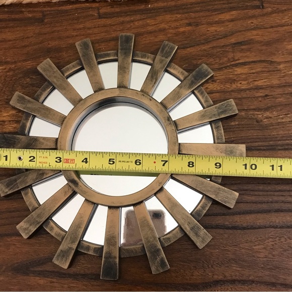 ▪️Set of 2 Decorative Mirrors - Picture 6 of 6